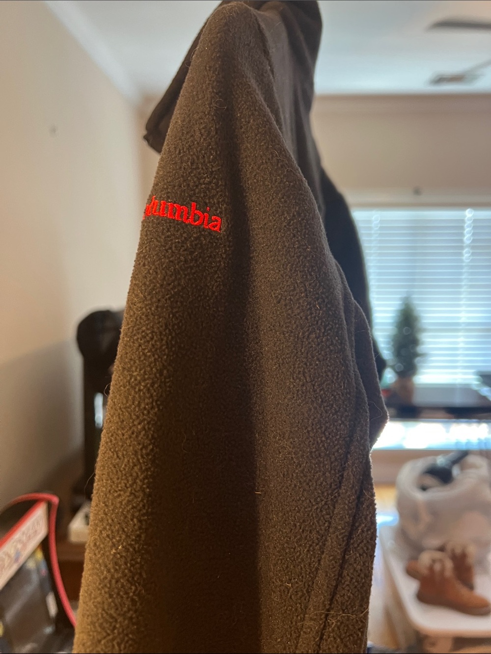 Columbia Black Full-Zip Lightweight Fleece Jacket - Picture 4 of 5